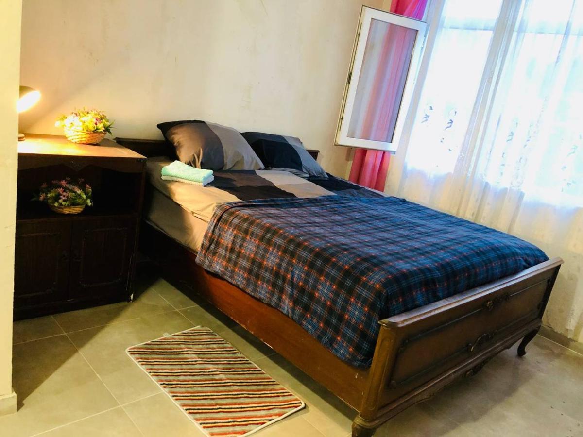 Hotel Rozmarin Нouse Makhinjauri à Batoumi Extérieur photo